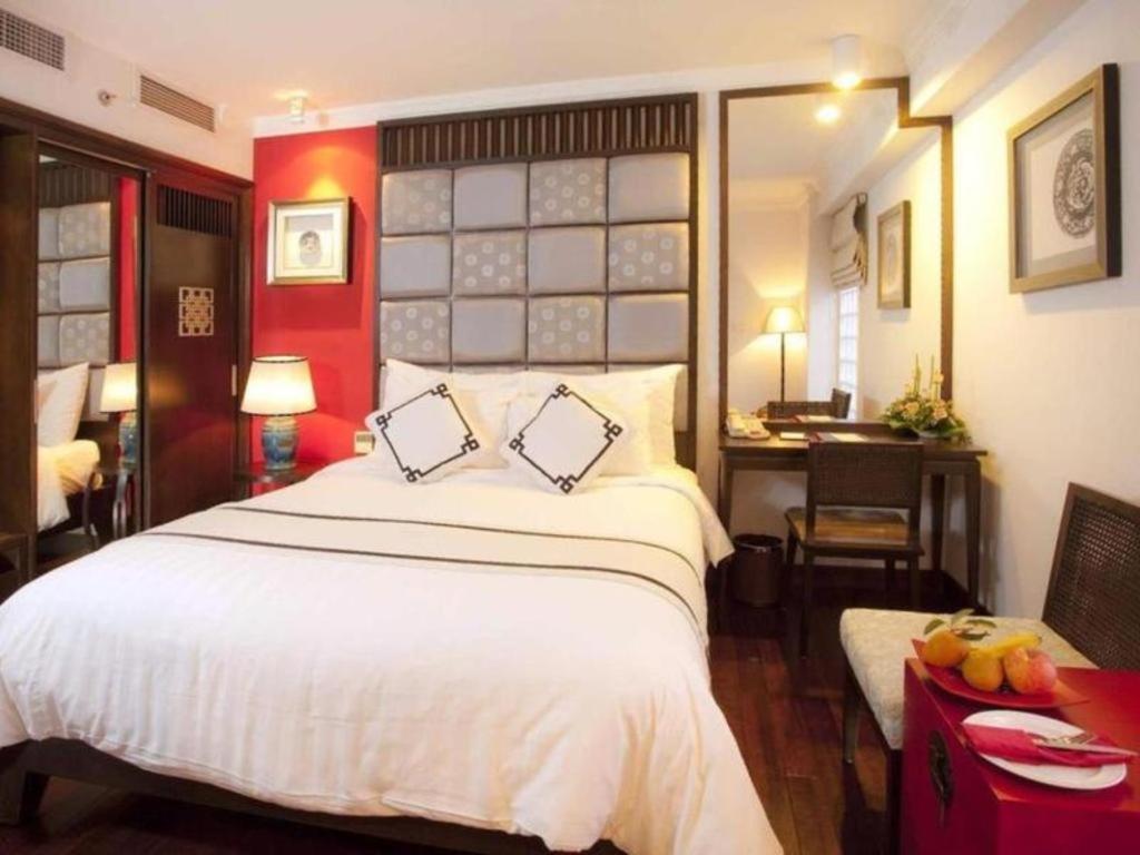 Hotel Church Boutique Hang Trong