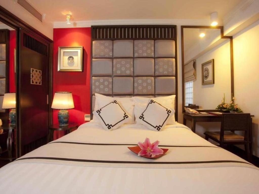 Church Boutique Hang Trong Hotel 4*